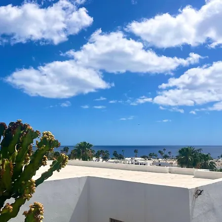 Mariposa - 1 Bedroom Poolside *