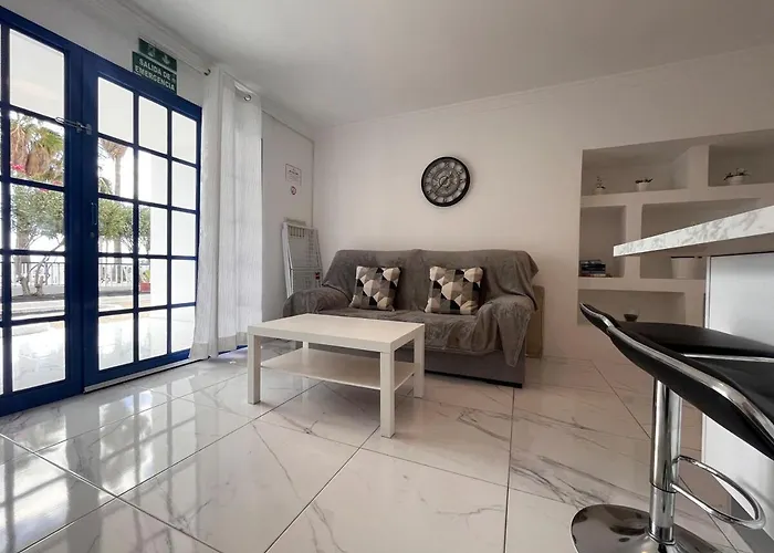 Апартаменты Mariposa - 1 Bedroom Poolside Тиас