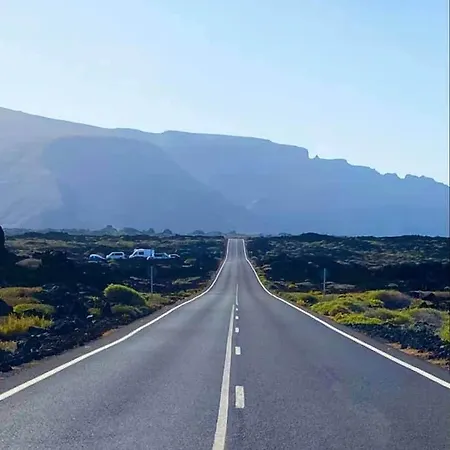 Apartamento Mariposa - 1 Bedroom Poolside *