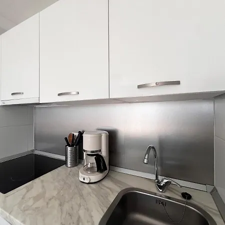 Mariposa - 1 Bedroom Poolside Apartamento