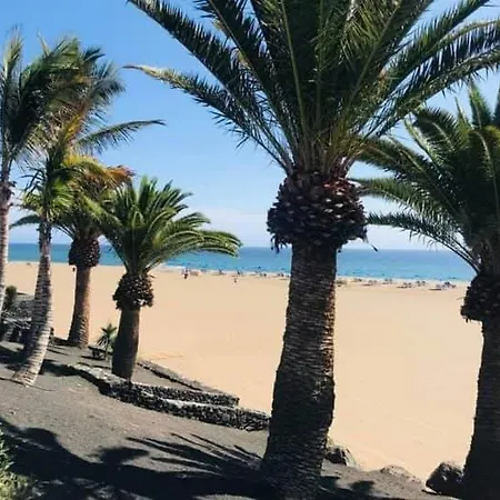 Mariposa - 1 Bedroom Poolside Apartamento