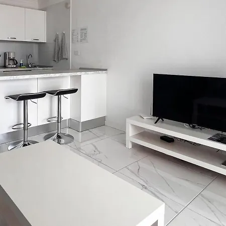 Apartamento Mariposa - 1 Bedroom Poolside *