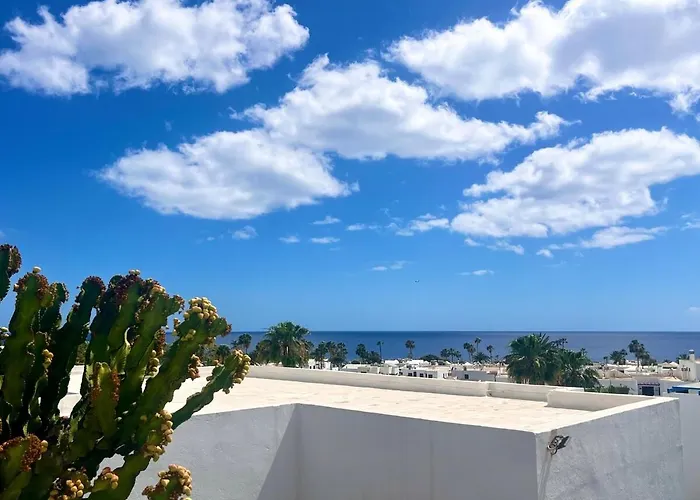 Mariposa - 1 Bedroom Poolside *